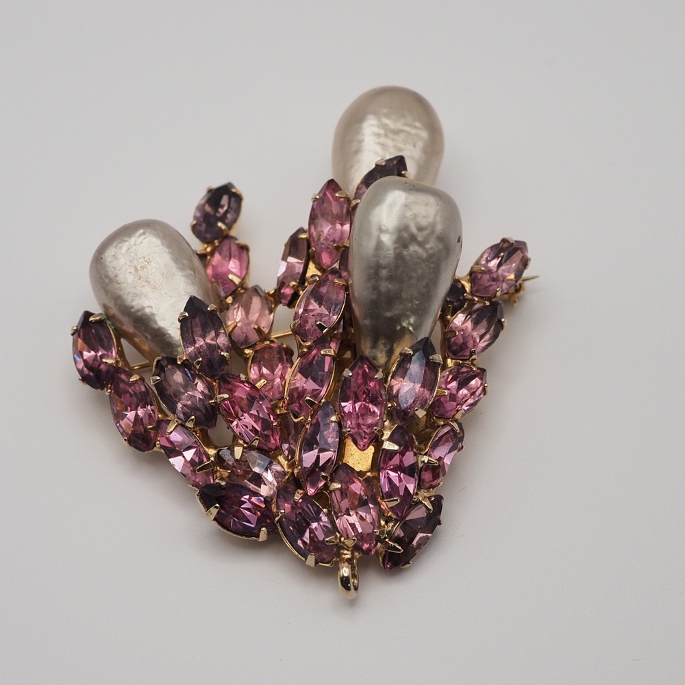 Schiaparelli Brooch Pin Pink Rhinestone Cluster Faux Pearl Gold Tone Hollywood